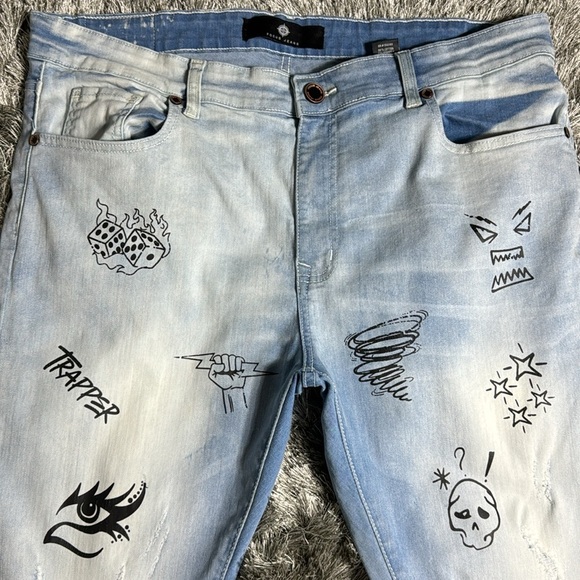 Mens focus light wash jeans - Picture 3 of 13